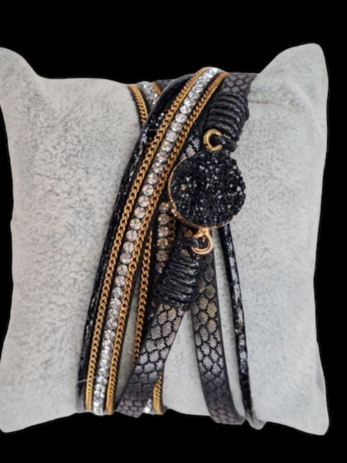 Hovedbilde Armbånd sort med magnetlås 