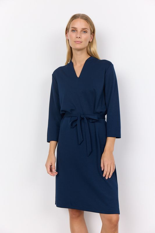 Banu kjole marineblå
