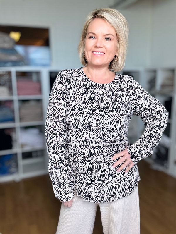 Adney bluse Moonbeam w. Black