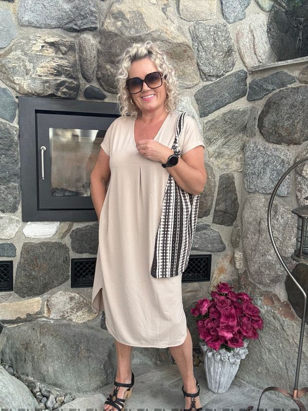 Floi dress taupe