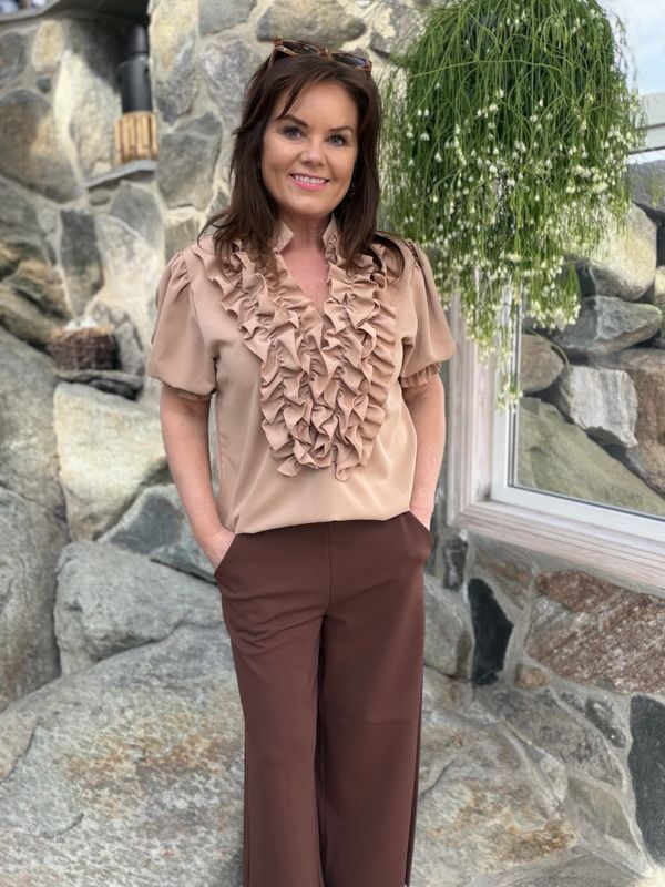 Lux frill korte ermer sand 