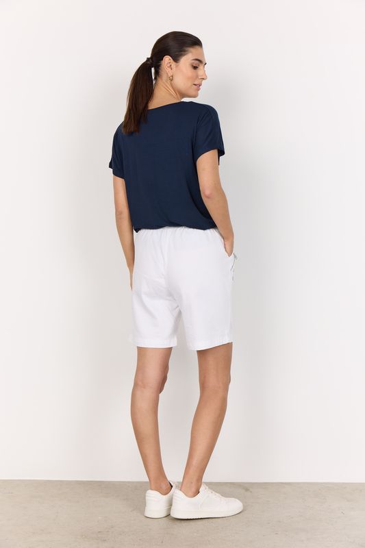 Akila shorts hvit
