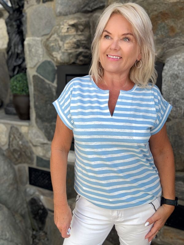 Viva t-shirt striper lys blå